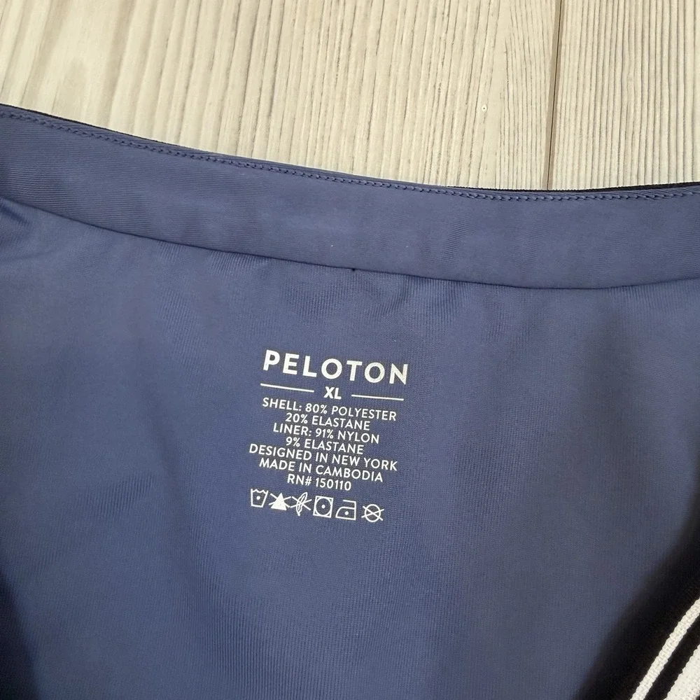 NWT Peloton X Robin Arzon XL Merit‎ V-Neck Button Henley Bra Indigo Blue